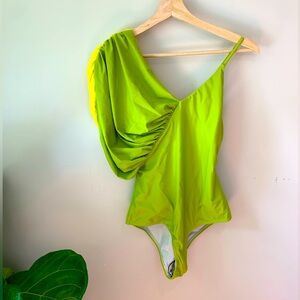 Drapery sleeve one piece women’s bathing suit- new!
